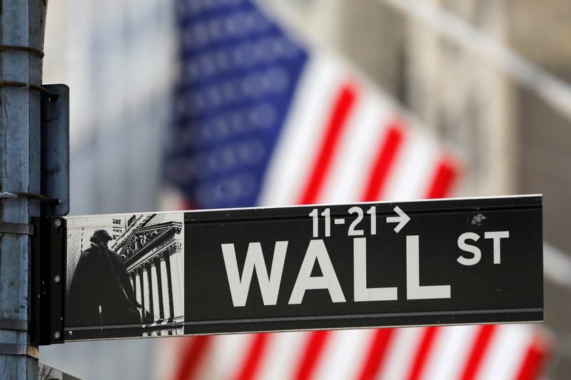 Wall St fecha em alta após Fed sinalizar redução de compras de títulos em breve Wall St fecha em alta após Fed sinalizar redução de compras de títulos em breve