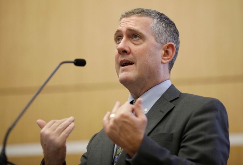 Fed deve buscar redução de estímulos mais rápida em meio a níveis de inflação “preocupantes”, diz Bullard Fed deve buscar redução de estímulos mais rápida em meio a níveis de inflação “preocupantes”, diz Bullard