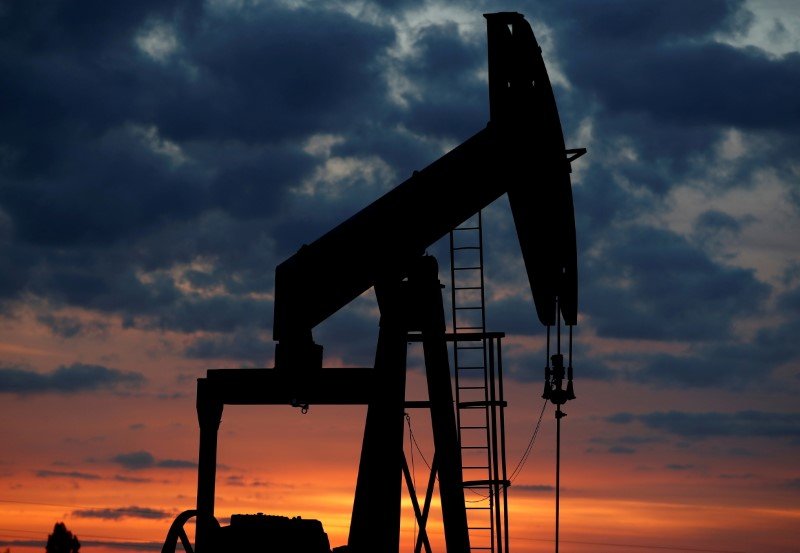 Preços do petróleo avançam com perspectivas de aumento da demanda Preços do petróleo avançam com perspectivas de aumento da demanda