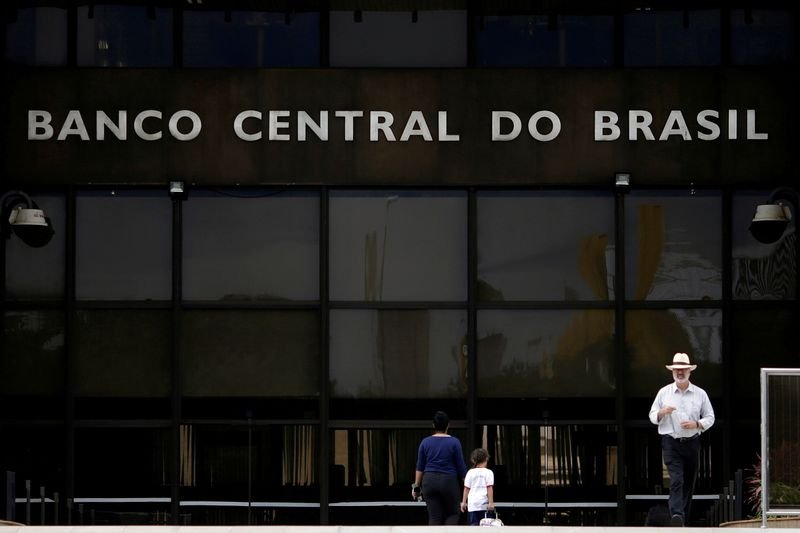 BC nunca mira níveis para taxa de câmbio e não mudou forma de atuar, diz diretora BC nunca mira níveis para taxa de câmbio e não mudou forma de atuar, diz diretora