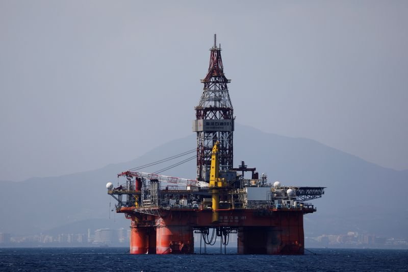 Unipec da China fornece petróleo para refinarias privadas sob investigação fiscal, dizem fontes Unipec da China fornece petróleo para refinarias privadas sob investigação fiscal, dizem fontes