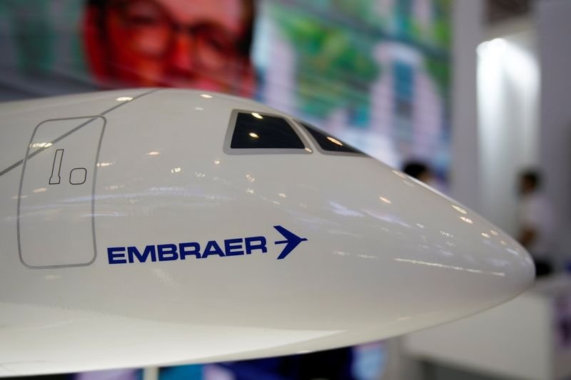 Embraer entrega 30 jatos no 3º tri, tem US$16,8 bi em pedidos firmes Embraer entrega 30 jatos no 3º tri, tem US$16,8 bi em pedidos firmes