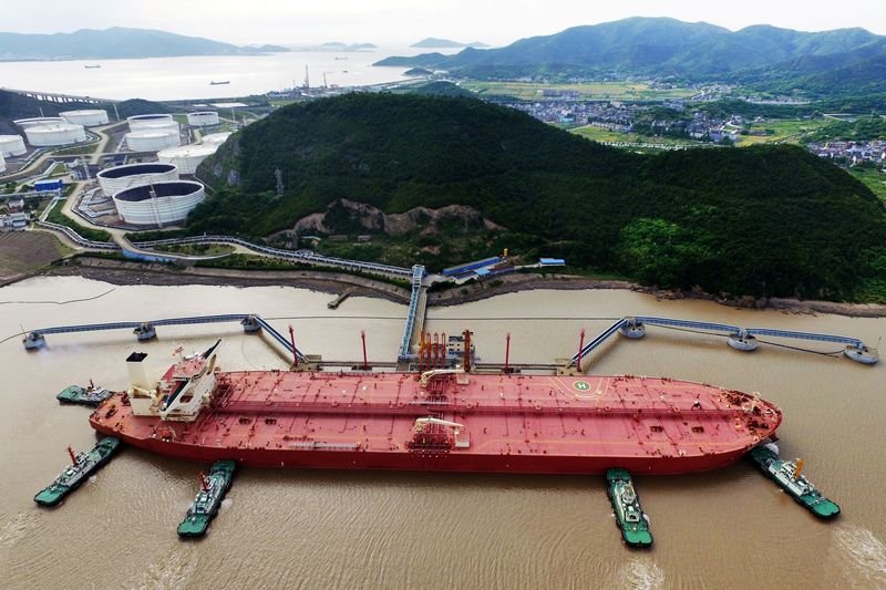 Preços do petróleo reduzem ganhos mas terminam em alta após despencarem na sexta-feira Preços do petróleo reduzem ganhos mas terminam em alta após despencarem na sexta-feira