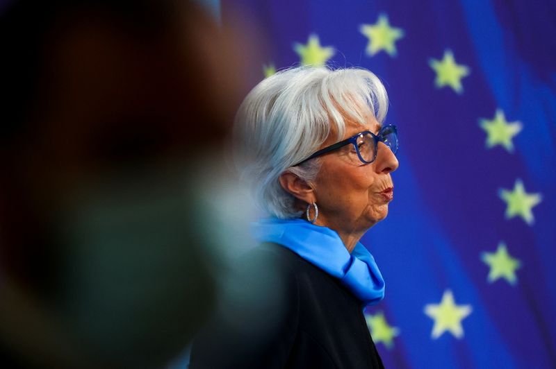 BCE deve evitar se comprometer a longo prazo em dezembro, diz Lagarde BCE deve evitar se comprometer a longo prazo em dezembro, diz Lagarde
