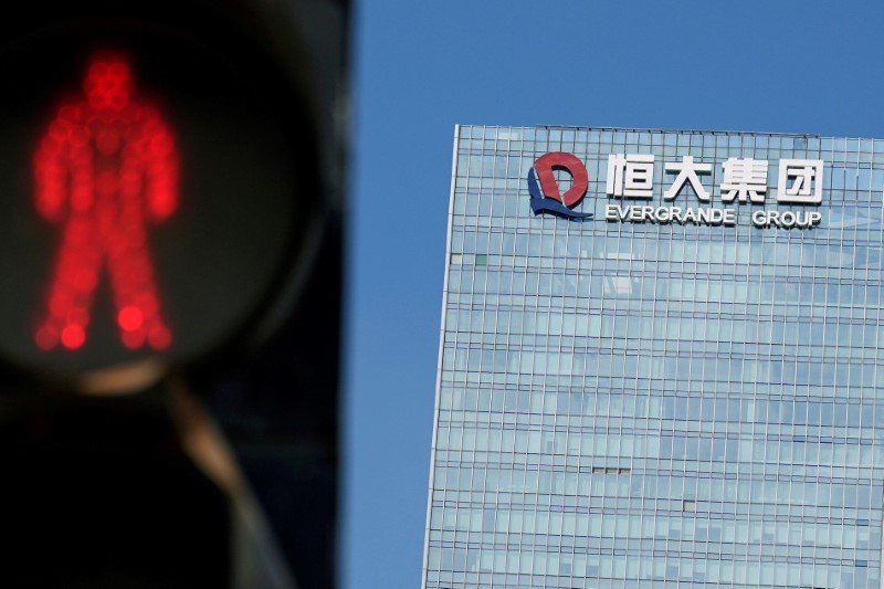 Ações da Evergrande renovam mínima recorde em meio a crise de dívida; Kaisa perde prazo para pagamento Ações da Evergrande renovam mínima recorde em meio a crise de dívida; Kaisa perde prazo para pagamento