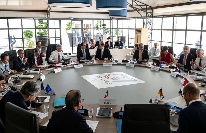 G7 apoiará imposto corporativo global mínimo e promete manter suporte, mostra esboço de comunicado G7 apoiará imposto corporativo global mínimo e promete manter suporte, mostra esboço de comunicado