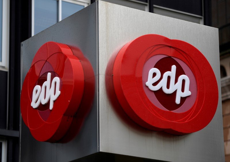 EDP antecipa linha de transmissão em SC; conclui acordo com AES Inova Soluções EDP antecipa linha de transmissão em SC; conclui acordo com AES Inova Soluções