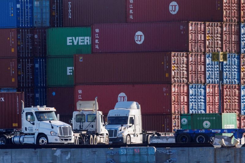 Déficit comercial de bens dos EUA aumenta em dezembro Déficit comercial de bens dos EUA aumenta em dezembro