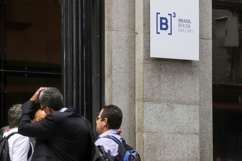 JPMorgan vê riscos locais atrasando recuperação da bolsa brasileira JPMorgan vê riscos locais atrasando recuperação da bolsa brasileira