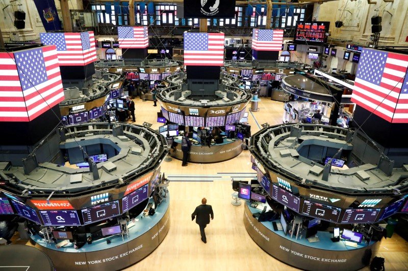 Wall St abre em alta com investidores avaliando perspectivas de juros Wall St abre em alta com investidores avaliando perspectivas de juros