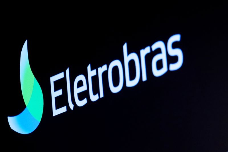 Ministro do TCU vê ilegalidades em Eletronuclear e Itaipu antes de voto do plenário Ministro do TCU vê ilegalidades em Eletronuclear e Itaipu antes de voto do plenário