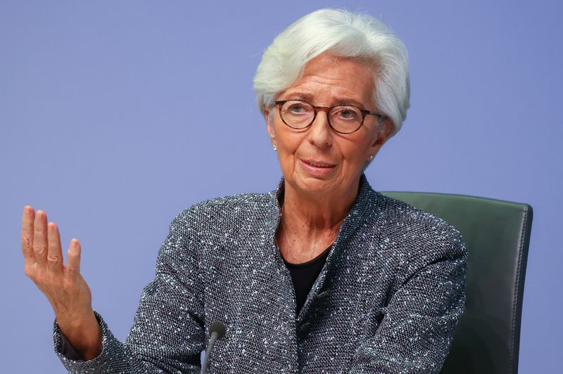 Lagarde ve tasas de la eurozona en cero o ligeramente más altas en septiembre