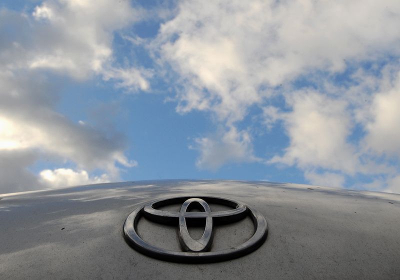 Toyota cortará plano de produção global em 100 mil veículos em junho