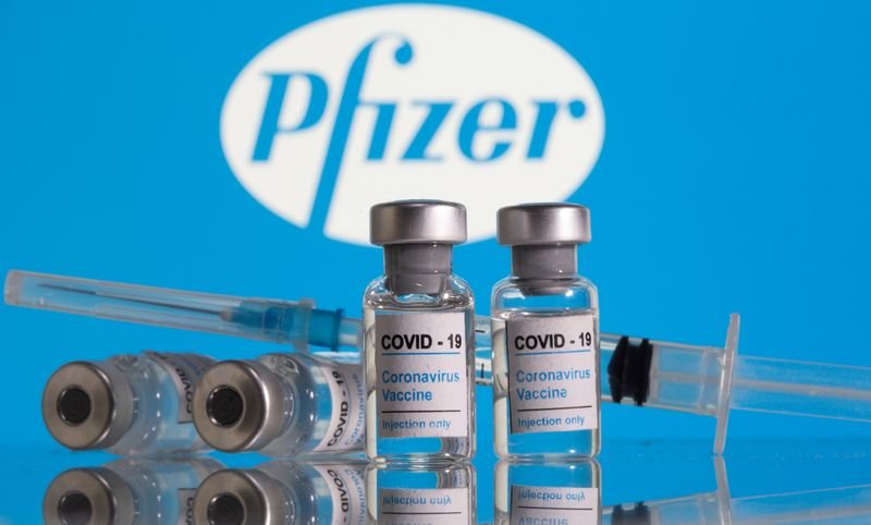 CPI da Covid convoca representantes da Pfizer para explicar negociação de vacina CPI da Covid convoca representantes da Pfizer para explicar negociação de vacina