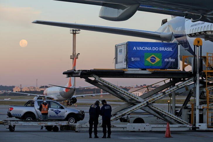 Brasil tem 1.129 óbitos e supera 487 mil vítimas fatais pela Covid-19 Brasil tem 1.129 óbitos e supera 487 mil vítimas fatais pela Covid-19