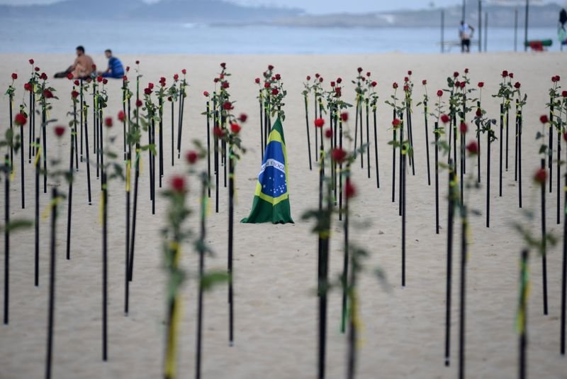 Brasil registra 2.032 novas mortes por Covid-19 e total atinge 509.141 Brasil registra 2.032 novas mortes por Covid-19 e total atinge 509.141