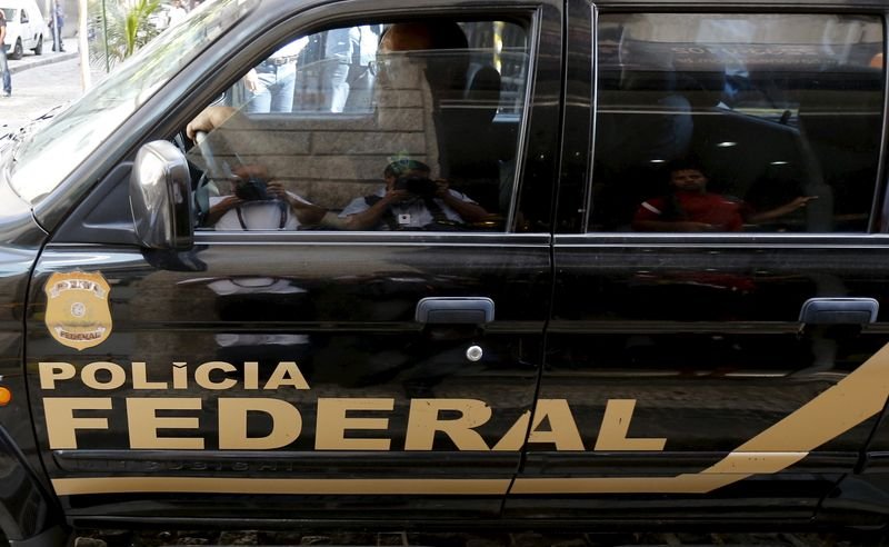 PF faz operação contra grupo suspeito de exportação irregular de ouro PF faz operação contra grupo suspeito de exportação irregular de ouro