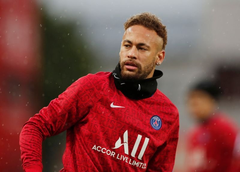 Neymar ainda vai jogar futebol por muitos anos, diz técnico do PSG Neymar ainda vai jogar futebol por muitos anos, diz técnico do PSG