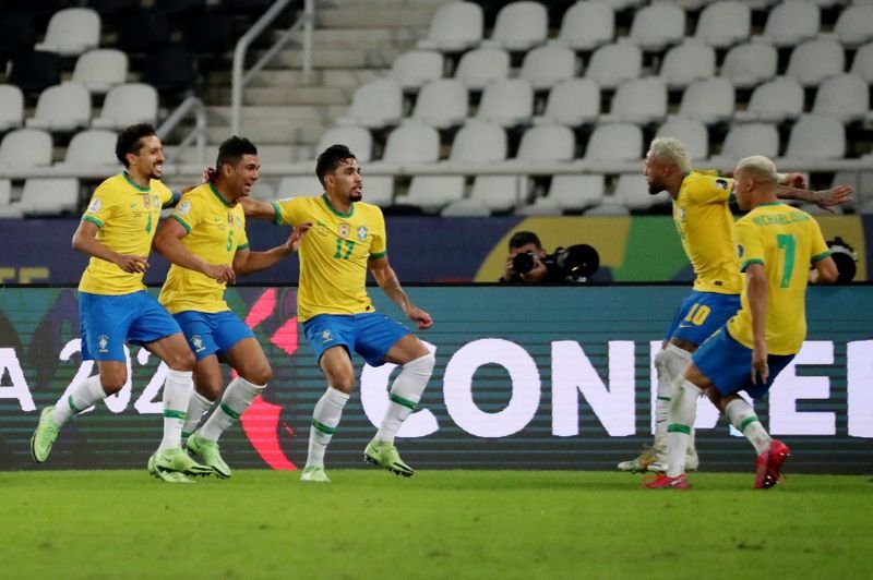 Brasil vira contra Colômbia com gol no fim e segue 100% na Copa América Brasil vira contra Colômbia com gol no fim e segue 100% na Copa América