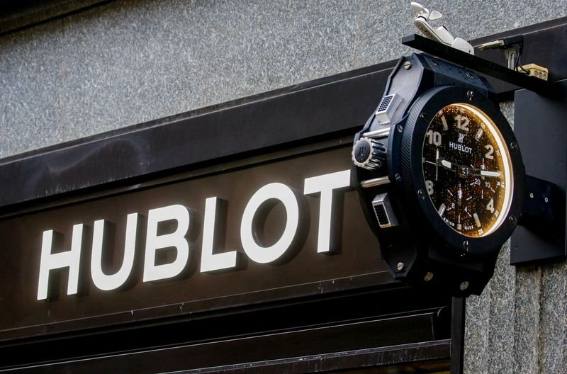 Patrocinadora de Djokovic, Hublot diz que vacinação é escolha pessoal Patrocinadora de Djokovic, Hublot diz que vacinação é escolha pessoal