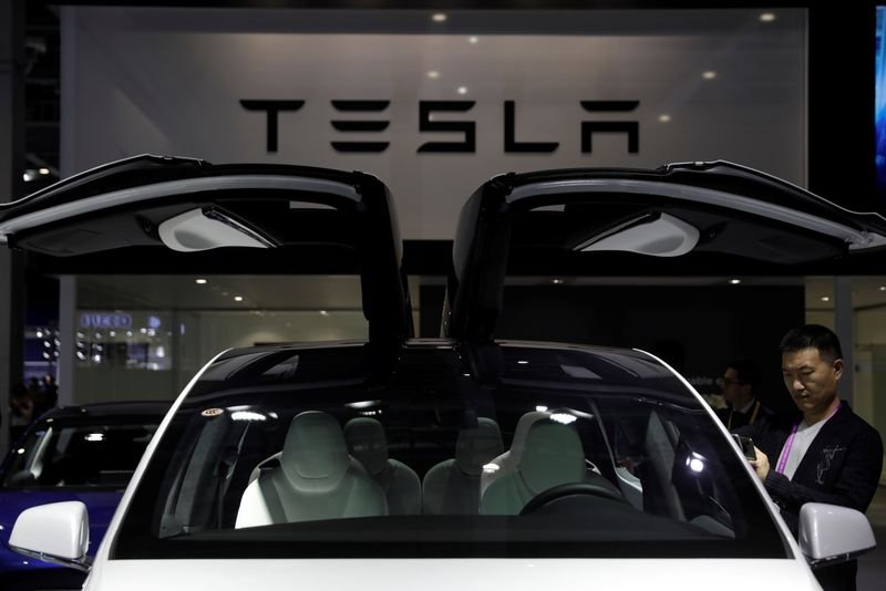 Tesla sai de índice S&P 500 ESG e Elon Musk se revolta no Twitter Tesla sai de índice S&P 500 ESG e Elon Musk se revolta no Twitter