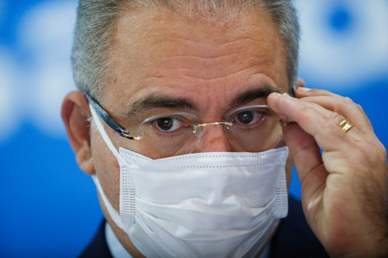 Ômicron é variante de preocupação, não de desespero, diz Queiroga Ômicron é variante de preocupação, não de desespero, diz Queiroga