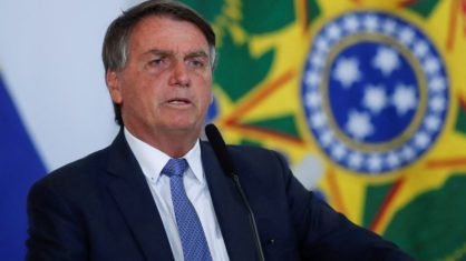 Um dia após o STF, Bolsonaro anunciam a Daniel Silveira Um dia após o STF, Bolsonaro anunciam a Daniel Silveira