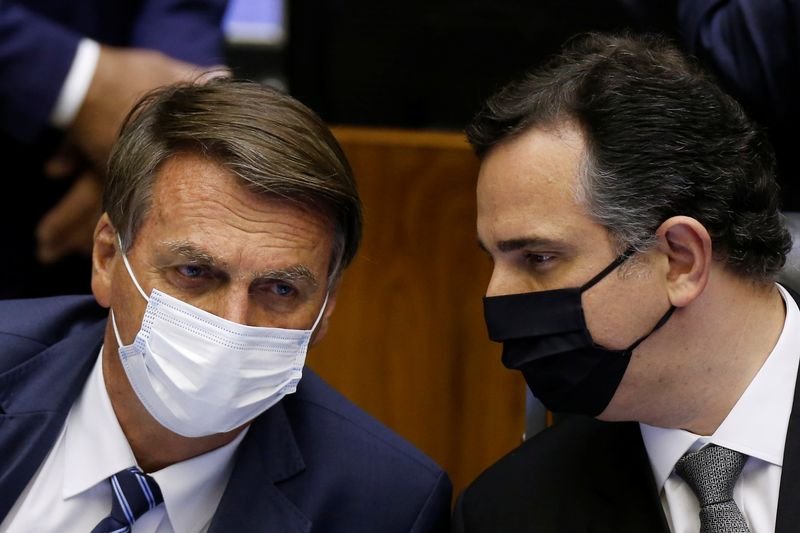 Bolsonaro chama Pacheco de parcial e reclamação de defesa do STF