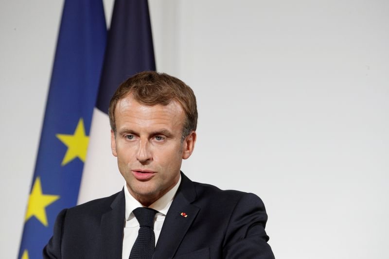 Macron reenviará embaixador aos EUA após telefonema de Biden Macron reenviará embaixador aos EUA após telefonema de Biden