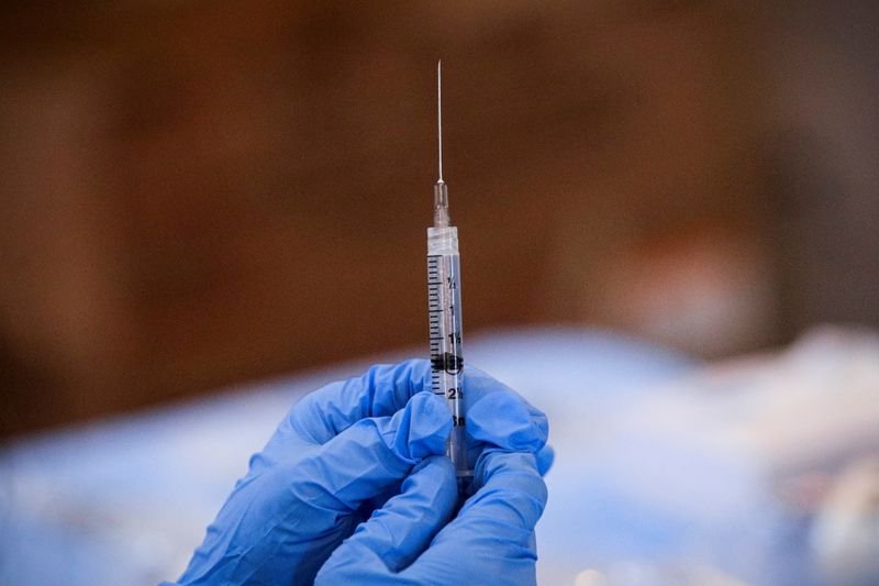 Pfizer e BioNTech aguardam dados em breve sobre proteção de vacina contra nova variante da Covid Pfizer e BioNTech aguardam dados em breve sobre proteção de vacina contra nova variante da Covid