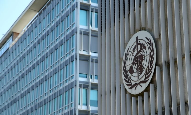Fabricantes de vacina deveriam planejar ajustes contra a Ômicron, diz OMS Fabricantes de vacina deveriam planejar ajustes contra a Ômicron, diz OMS