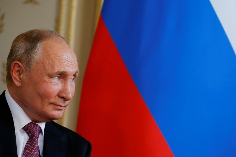 Putin diz ver “vislumbre de esperança” para confiança mútua com os EUA Putin diz ver “vislumbre de esperança” para confiança mútua com os EUA