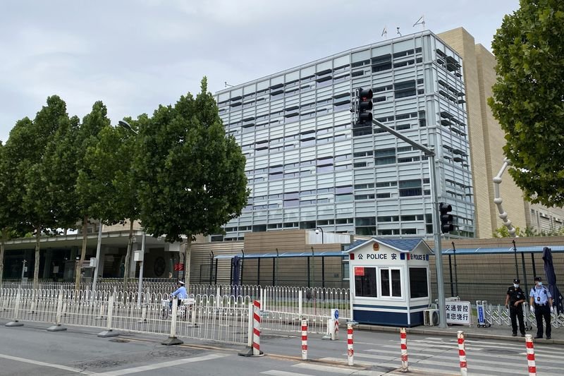 EUA avaliam deixar diplomatas deixarem China por conta de regras duras contra Covid EUA avaliam deixar diplomatas deixarem China por conta de regras duras contra Covid