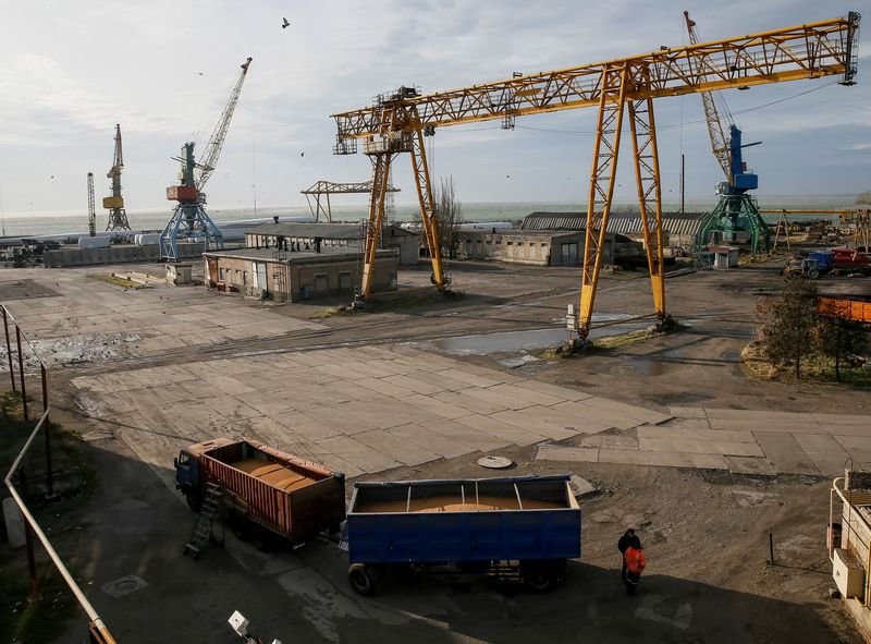 Primeiro navio de carga deixa porto ocupado de Berdyansk na Ucrânia Primeiro navio de carga deixa porto ocupado de Berdyansk na Ucrânia