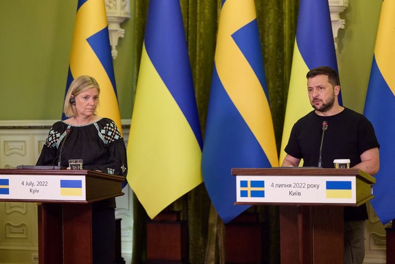 Zelenskiy diz que Ucrânia está em conversações com Turquia e ONU sobre exportação de grãos Zelenskiy diz que Ucrânia está em conversações com Turquia e ONU sobre exportação de grãos