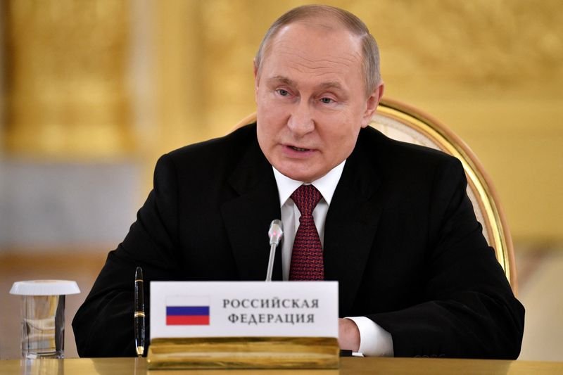 Putin: Rússia está pronta para ajudar a resolver crise de alimentos se Ocidente suspender sanções Putin: Rússia está pronta para ajudar a resolver crise de alimentos se Ocidente suspender sanções